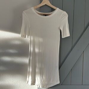 EUC Universal Standard Foundation Short Sleeve Crew Neck Tee 4XS Vapor